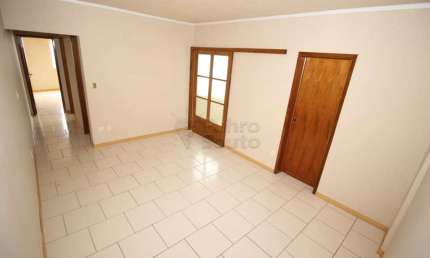 Apartamento com dois dormitórios no Edifício Montreal no Centro de Pelotas!