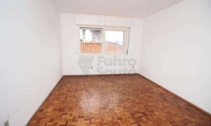 Apartamento com 3 quartos para alugar na Rua Leonardo Colares, A, 11833742, Centro, Pelotas