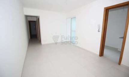 Apartamento de 2 Quartos no Edifício Residencial Quebec