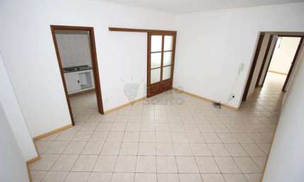 Apartamento no Edifício Montreal próximo as universidades.