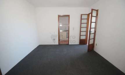 Apartamento 2 Dormitórios no Edifício Residencial e Comercial Zanetti - Localização Privilegiada no Centro de Pelotas