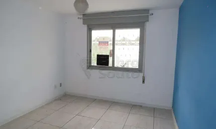 Apartamento com 2 quartos para alugar na Rua Miguel Tarnac Da Rocha, A, 1784342, Três Vendas, Pelotas