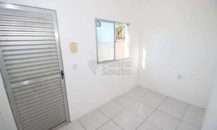 Casa com 1 quarto para alugar na Rua Francisco de Paula Carril, 13803042, Areal, Pelotas