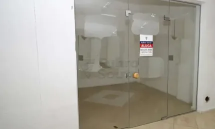 Sala comercial para alugar na Rua Marechal Deodoro, 118430402, Centro, Pelotas