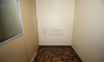 Sala comercial para alugar na Rua Quinze de Novembro, 15863342, Centro, Pelotas