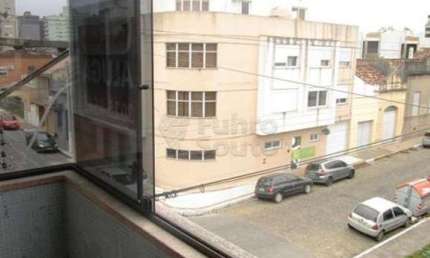 Apartamento com 3 quartos para alugar na Rua Santa Cruz, 128634442, Centro, Pelotas