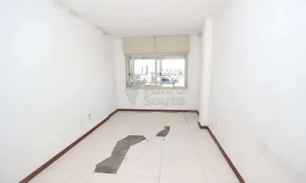 Apartamento Amplo com 3 Dormitórios no Edifício Solar Dom Rafael