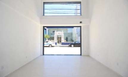 Sala Comercial Ampla no Centro de Pelotas - Localização Estratégica!