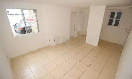 Apartamento de 2 Quartos no Edifício Residencial Praça dos Recreios