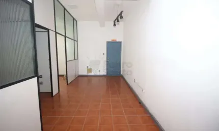 Sala Comercial na Avenida Bento Gonçalves - ótima localização para seu negócio!