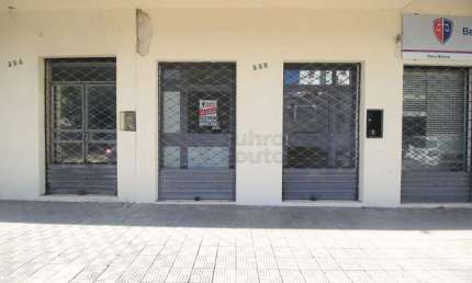 Sala Comercial Ampla e Reformada no Centro de Pelotas - Localização Estratégica para o Seu Negócio!