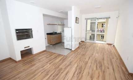 Apartamento no Acqua Residence Club. 2 Dormitórios (1 Suíte) + Churrasqueira