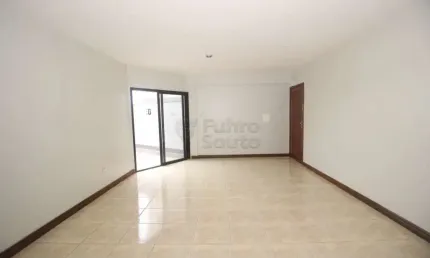 Apartamento com Terraço no Centro de Pelotas - Espaço e Conforto em Localização Privilegiada!