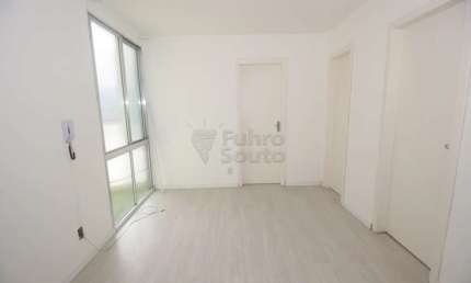 Ótima Oportunidade no Centro de Pelotas - Apartamento para Alugar no Edifício Clera