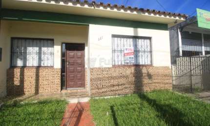 Casa com 2 quartos para alugar na Avenida Duque de Caxias, 13833142, Fragata, Pelotas