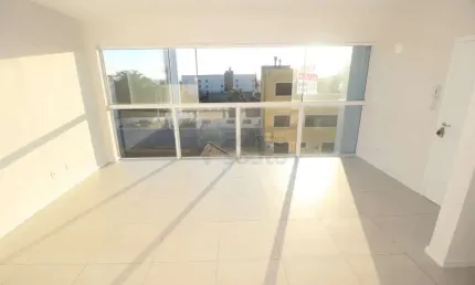 Apartamento 02 quartos com sacada e churrasqueira no bairro Fragata.