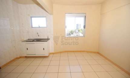 Apartamento 2 Dormitórios no Edifício Montreal - Centro de Pelotas