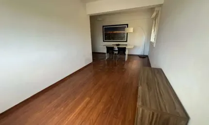 Apartamento com 2 quartos para alugar na Praça Piratinino de Almeida, 1184342, Centro, Pelotas