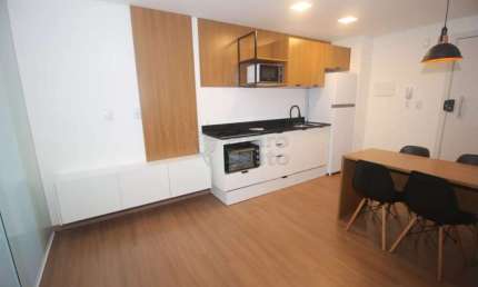 Kitnet / Stúdio para alugar na Rua Santa Cruz, 118332432, Centro, Pelotas
