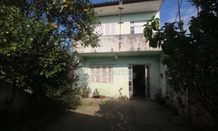 Casa com 3 quartos para alugar na Rua Lauro Ribeiro, 118935492, Fragata, Pelotas