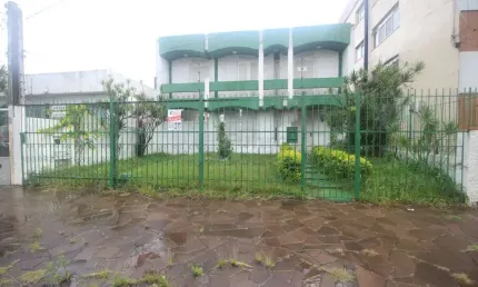 Excelente oportunidade comercial no centro de pelotas - estrutura ampla e versátil para seu negócio