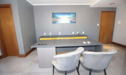 Sala Comercial Mobiliada com Vista Panorâmica ? Galeria Firenze, Centro de Pelotas