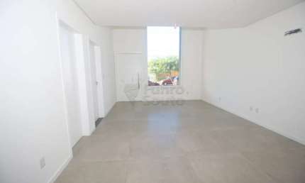 Casa Alto Padrão para Alugar no Condomínio Alphaville - Altos do Laranjal