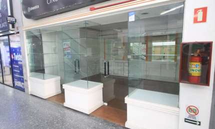 Loja Térrea no Edifício Shopping Calçadão - Destaque e Sofisticação em Localização Estratégica!