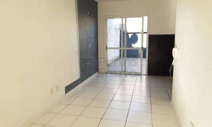 Casa em condomínio fechado com 2 quartos para alugar na Rua Santiago Dantas, 12833542, Três Vendas, Pelotas