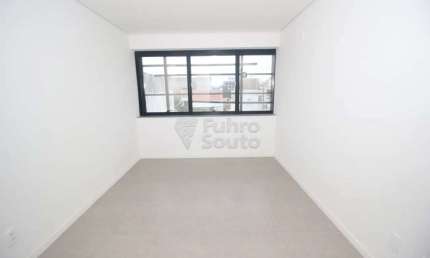 Sala Comercial Ampla e Bem Localizada no Edifício Join Work - Centro de Pelotas