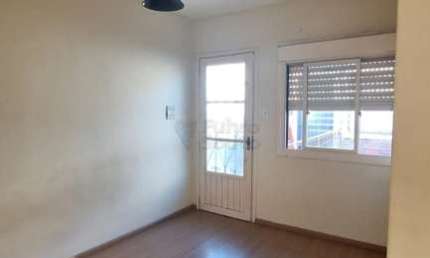 Apartamento reformado de 2 Dormitórios no Residencial Village Center II - Pelotas