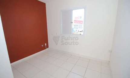 Casa em condomínio fechado com 3 quartos para alugar na Rua Olegário Mariano, 12833142, Três Vendas, Pelotas