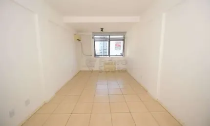 Sala comercial para alugar na Rua Quinze de Novembro, 16873242, Centro, Pelotas