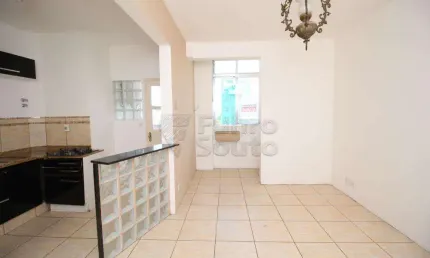 Apartamento com 2 quartos para alugar na Rua General Neto, ., 19833942, Centro, Pelotas