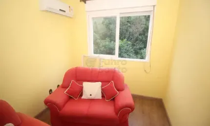 Apartamento 2 Dormitórios com Vaga de Garagem - Três Vendas