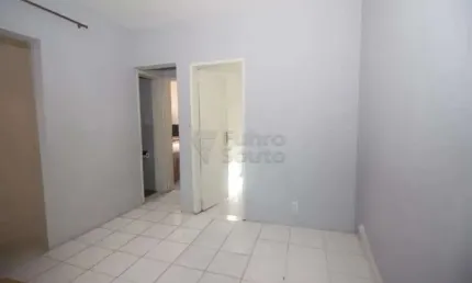 Casa com 2 Dormitórios, Escritório e Piscina na Rua Nereu da Cunha - Conforto e Espaço para Toda a Família