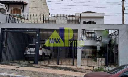 Casa à venda em São Paulo-SP, Jardim Triana: 3 quartos, 1 suíte, 2 salas, 1 vaga de garagem, 250m². Confira já!