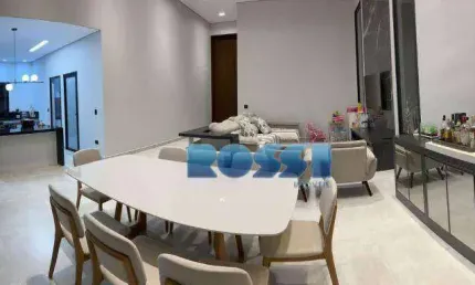 Casa à venda, 300 m² por R$ 2.500.000,00 - Tanque - Atibaia/SP