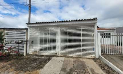 Casa com 2 quartos à venda na Rua Alcatraz, 2318, Gralha Azul, Fazenda Rio Grande