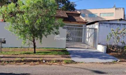 CASA 3 QUARTOS SENDO 1 SUÍTE NO PARQUE AMAZÔNIA, GOIÂNIA-GO
