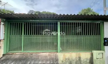 Casa com 3 quartos à venda na Rua CD, Setor Central, Goiânia