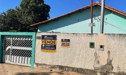 CASA 3 QUARTOS SENDO 1 SUITE NO SETOR SUL,GOIÂNIA-GO