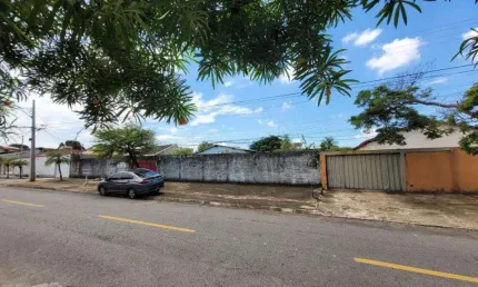 ÁREA 896,00m², PRÓXIMO A PRAÇA C-170, JARDIM AMÉRICA