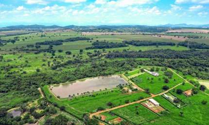 Terreno à venda na Condomínio Terra Santa, Santa Maria, Trindade