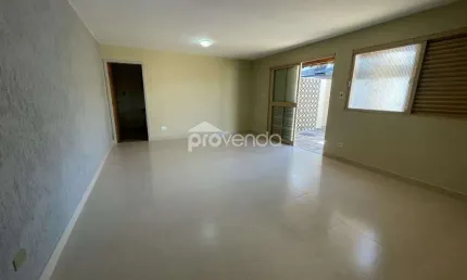 Casa com 3 quartos para alugar na Avenida T 10, Setor Bueno, Goiânia