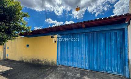 Casa com 3 quartos à venda na Rua dos Buritis, Jardim Vila Boa, Goiânia