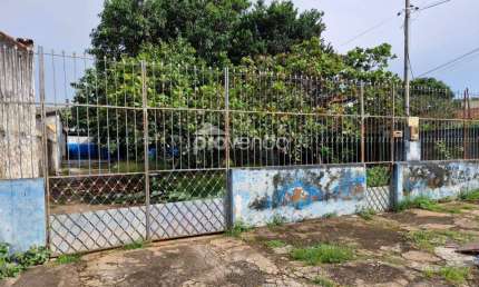 Casa com 3 quartos à venda na Rua 3, Setor Morais, Goiânia