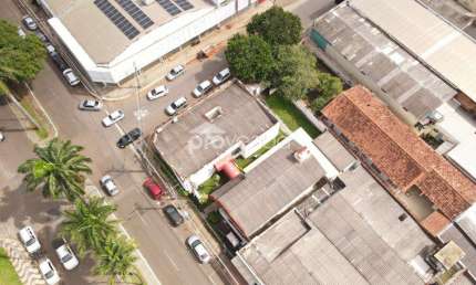 Casa comercial à venda na Rua Quatorze de Julho, Setor Central, Anápolis