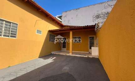 CASA 02 QUARTOS - AVENIDA DOS DEMOCRATAS - GARAVELO PARK