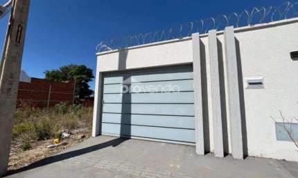 RUA MMM-11. LOTE 35, QUADRA 37  CASA 01 SETOR TRÉS MARIAS 1